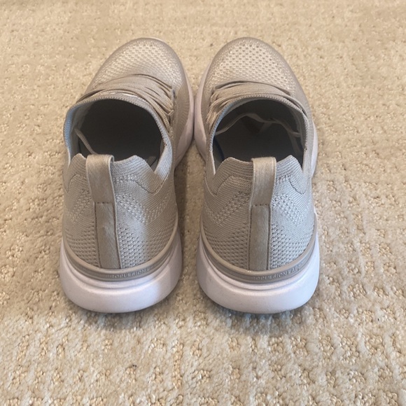 APL Techloom Breeze - Picture 3 of 7